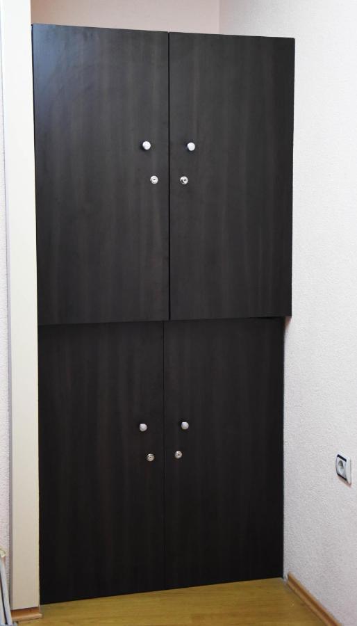 ביטולה Goldy Hostel מראה חיצוני תמונה